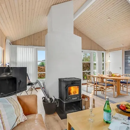 Beautiful In Haarby With Wifi Holiday home Harby