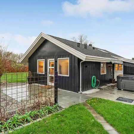 Holiday home Beautiful In Haarby With Wifi Harby