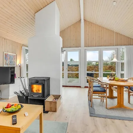Beautiful In Haarby With Wifi Holiday home